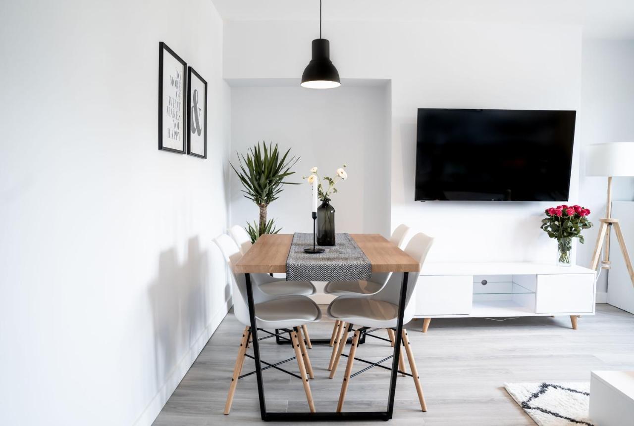 Luxurious Two Bedroom Apartment With Private Parking Perth Extérieur photo